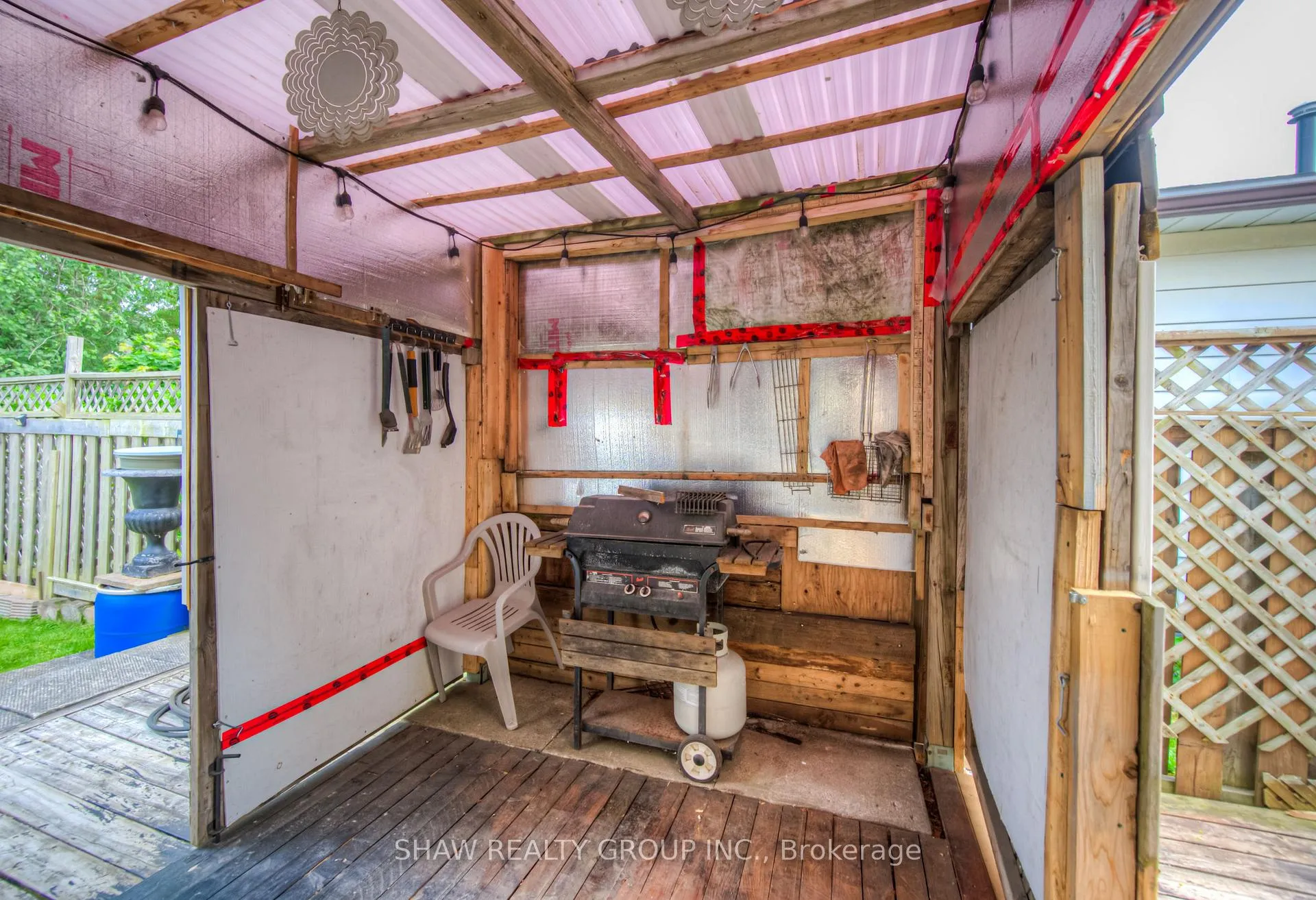 Photo 29 of 1745 Briarwood Drive, Cambridge — HOMEH