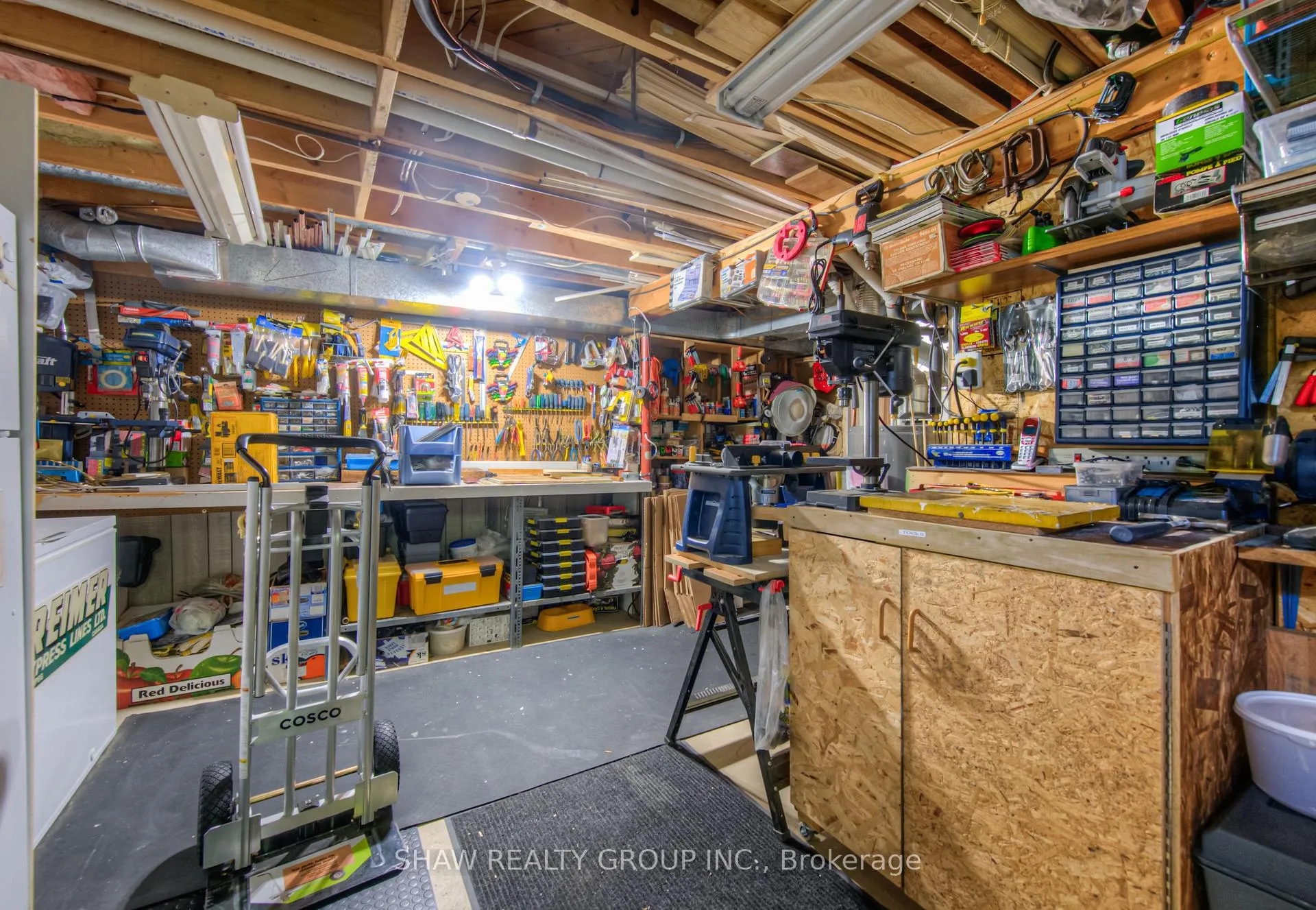 Photo 40 of 1745 Briarwood Drive, Cambridge — HOMEH