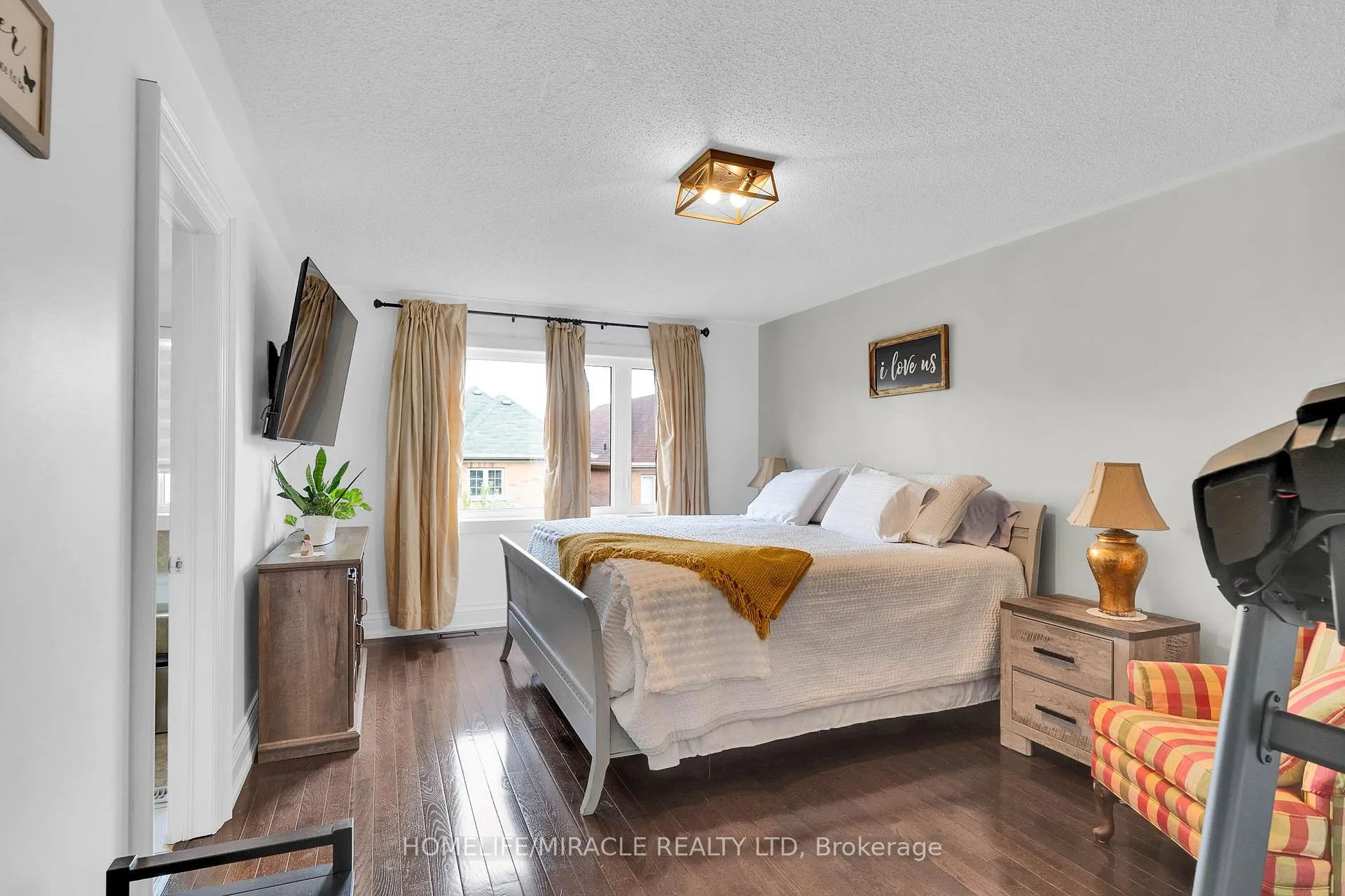 Photo 16 of 399 Lady Nadia Drive, Vaughan, Patterson — HOMEH