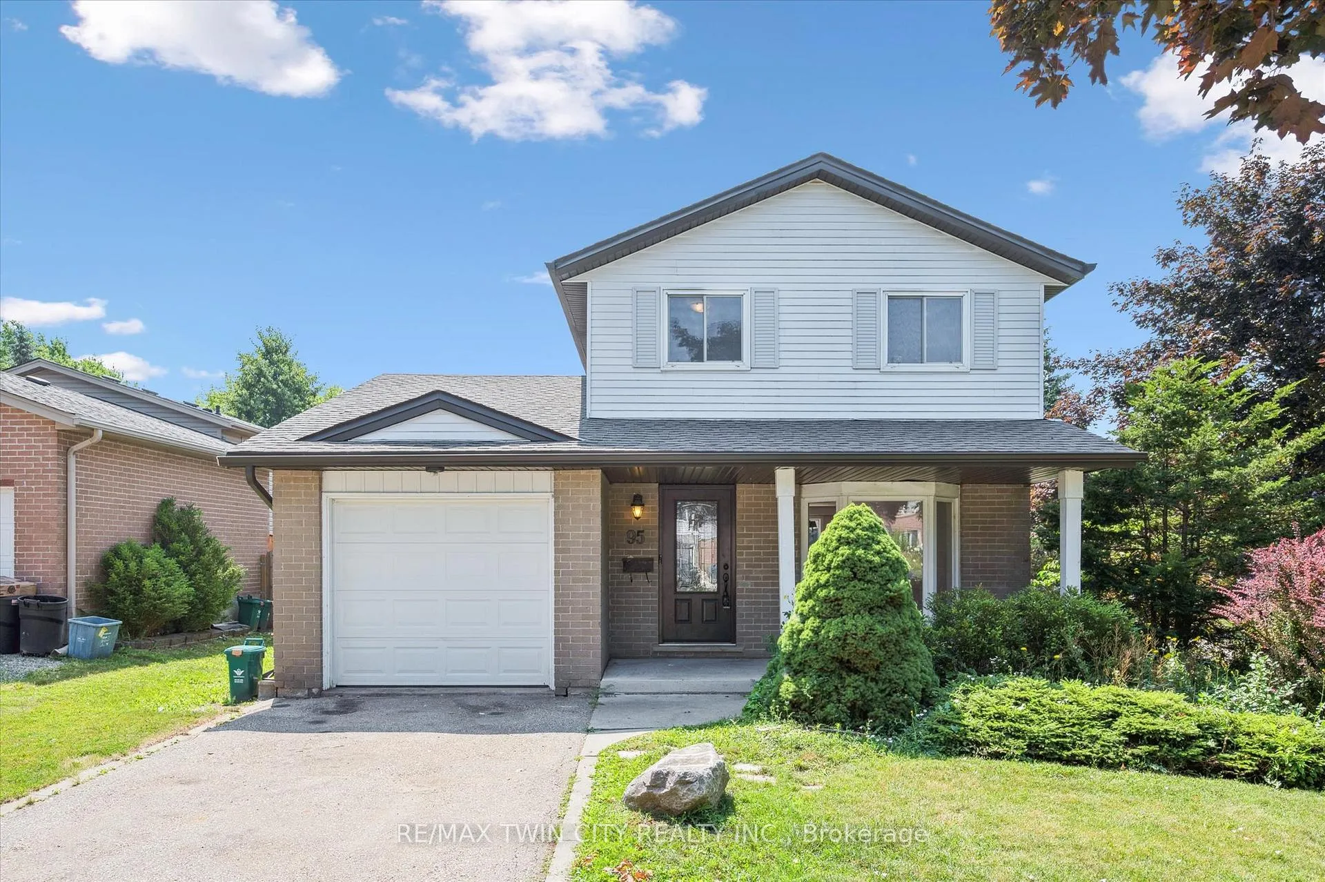 Photo 1 of 95 Covington Crescent, Kitchener — HOMEH