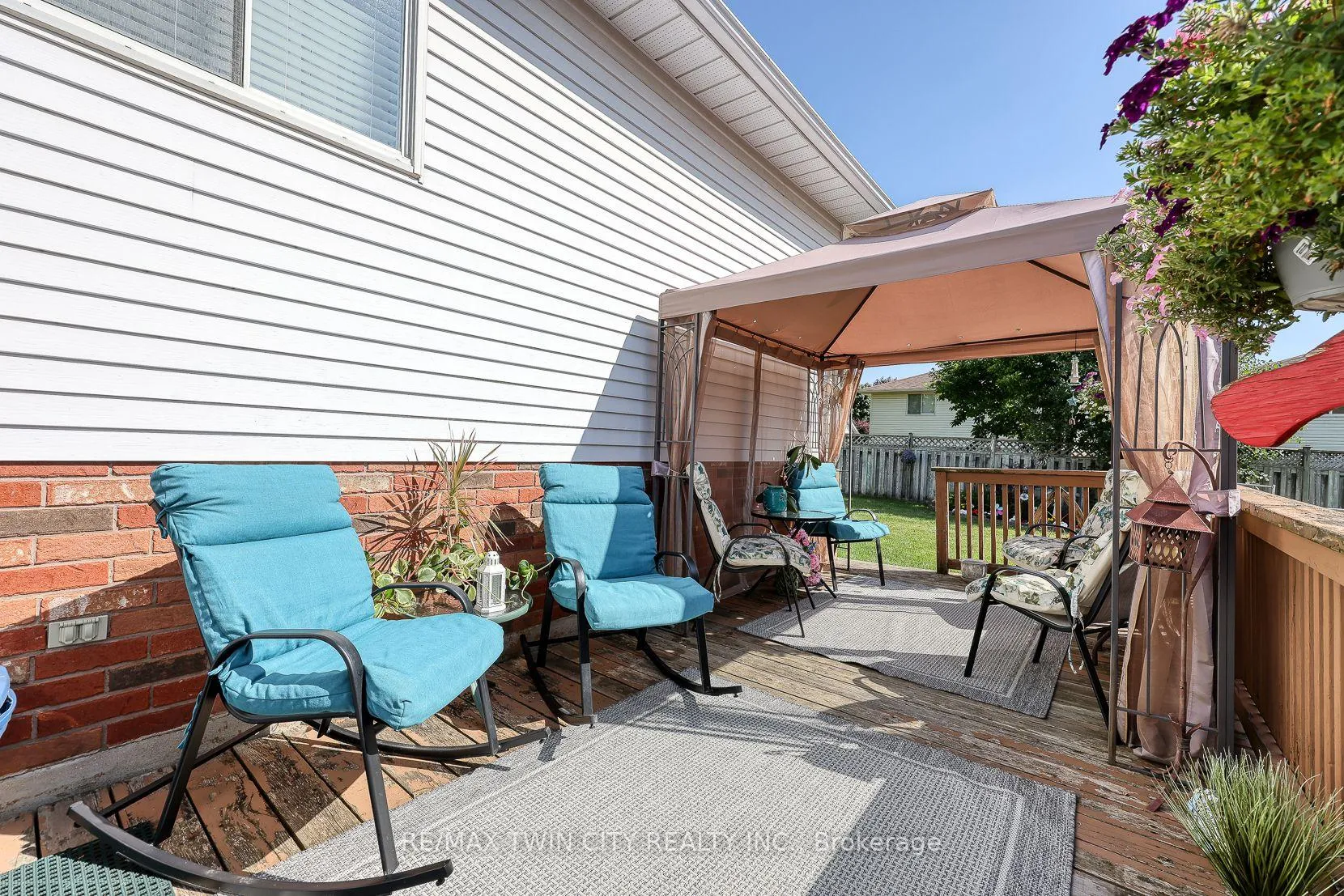 Photo 31 of 185 Dartmoor Crescent, Waterloo — HOMEH