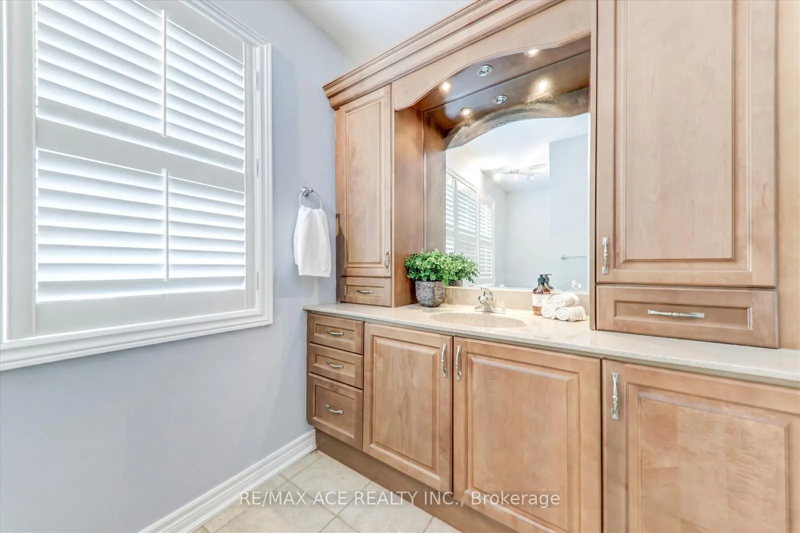 Photo 31 of 138 Riverwalk Drive, Markham, Box Grove — HOMEH