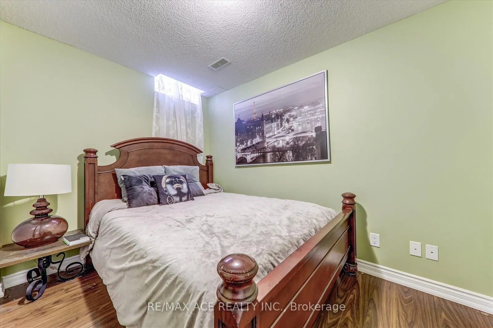Photo 35 of 138 Riverwalk Drive, Markham, Box Grove — HOMEH