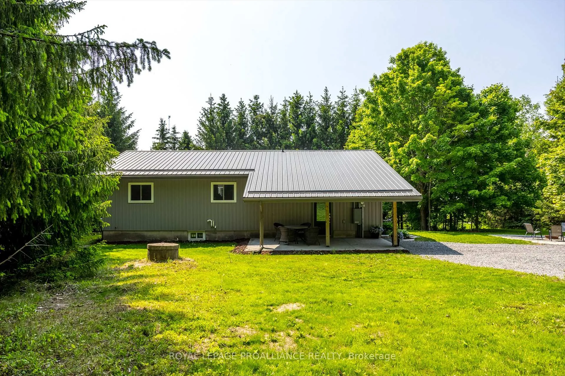 Photo 5 of 4045 Bowman Road, Hamilton Township, Rural Hamilton — HOMEH