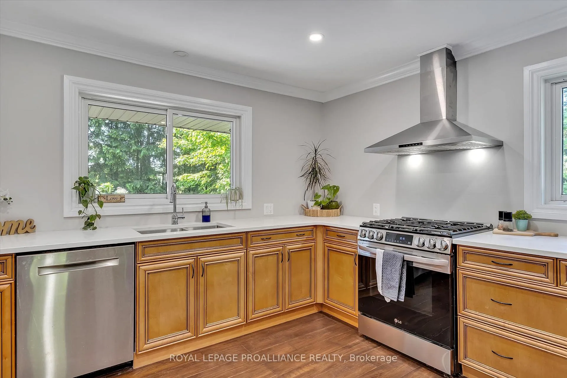 Photo 10 of 4045 Bowman Road, Hamilton Township, Rural Hamilton — HOMEH