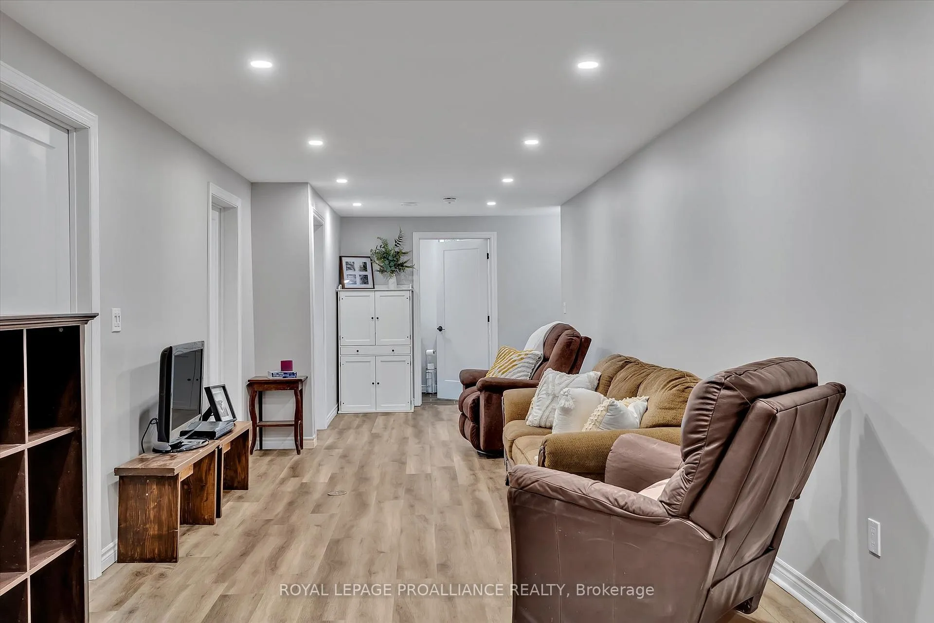 Photo 26 of 4045 Bowman Road, Hamilton Township, Rural Hamilton — HOMEH