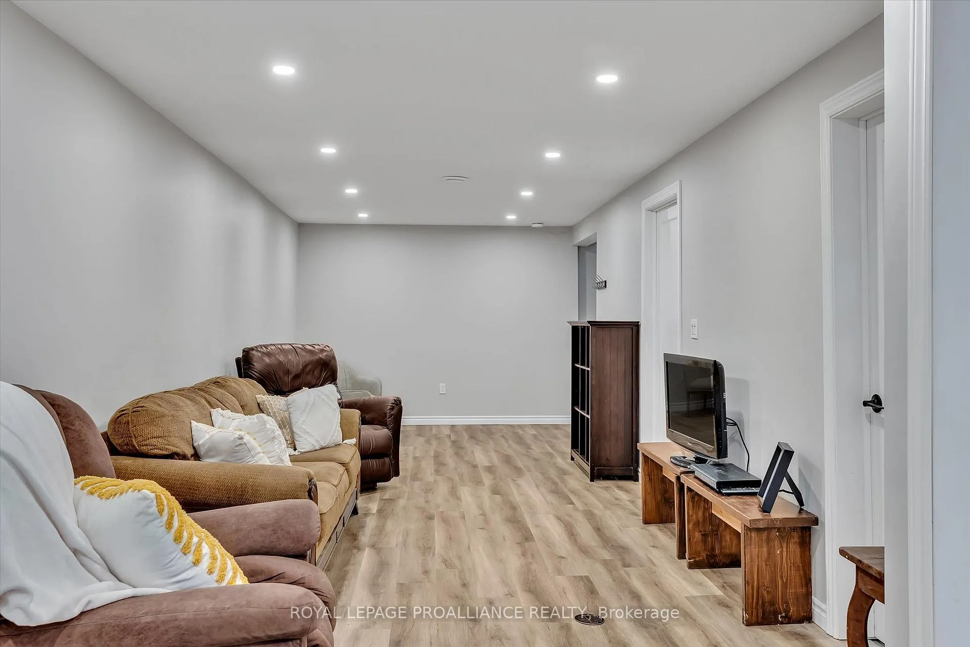 Photo 28 of 4045 Bowman Road, Hamilton Township, Rural Hamilton — HOMEH