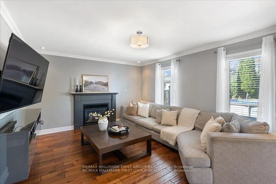 Photo 19 of 536 Woodmount Crescent, Oshawa, Samac — HOMEH