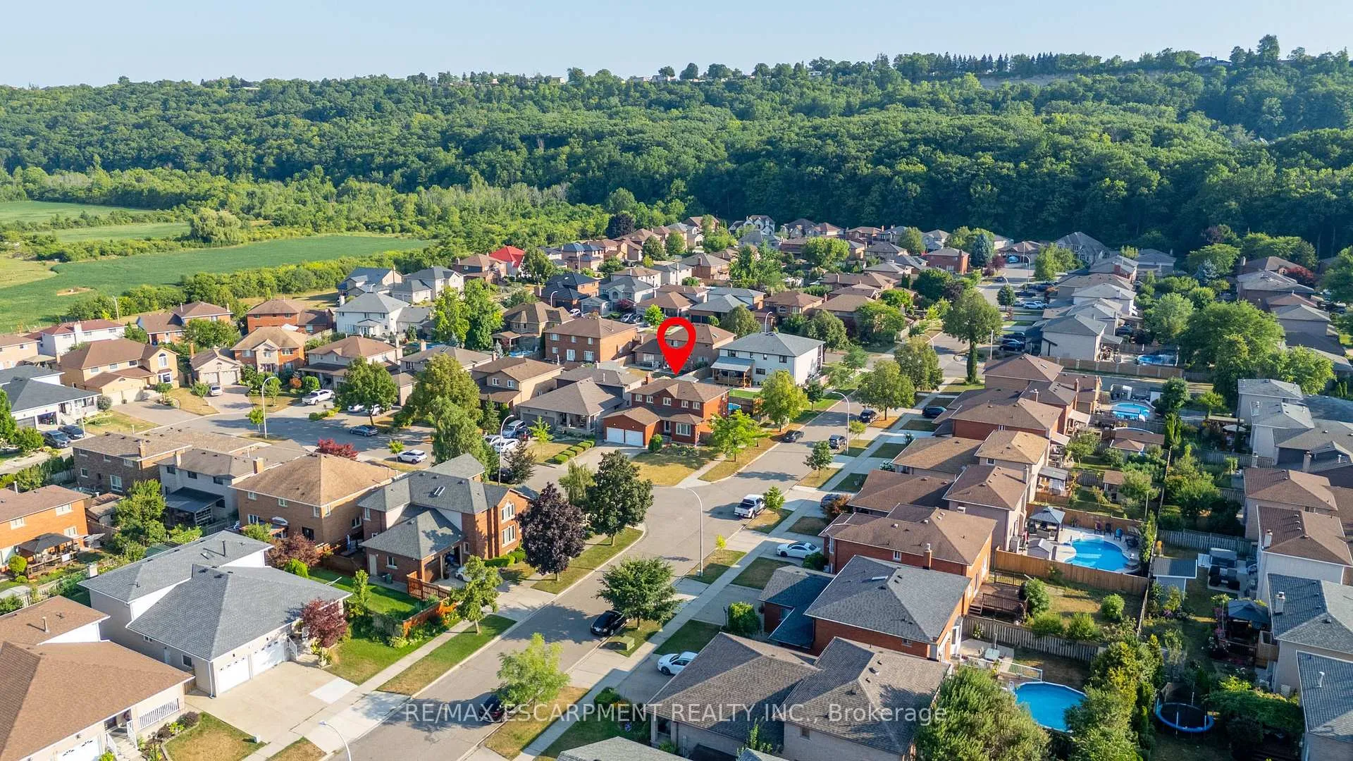 Photo 50 of 2 Vinehill Drive, Hamilton, Stoney Creek — HOMEH