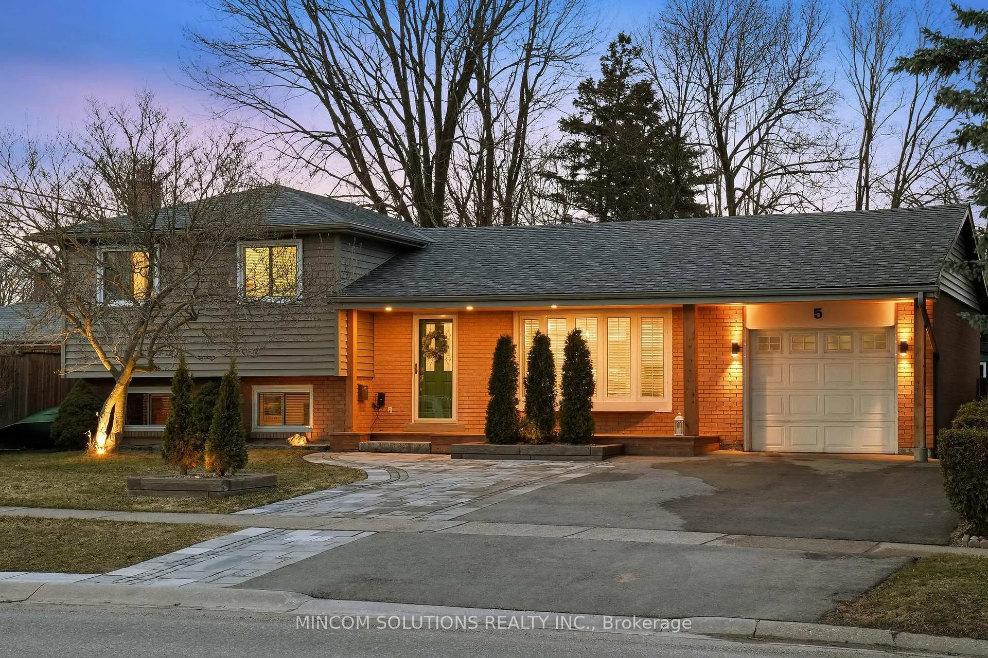 Front of 5 Rosefield Drive