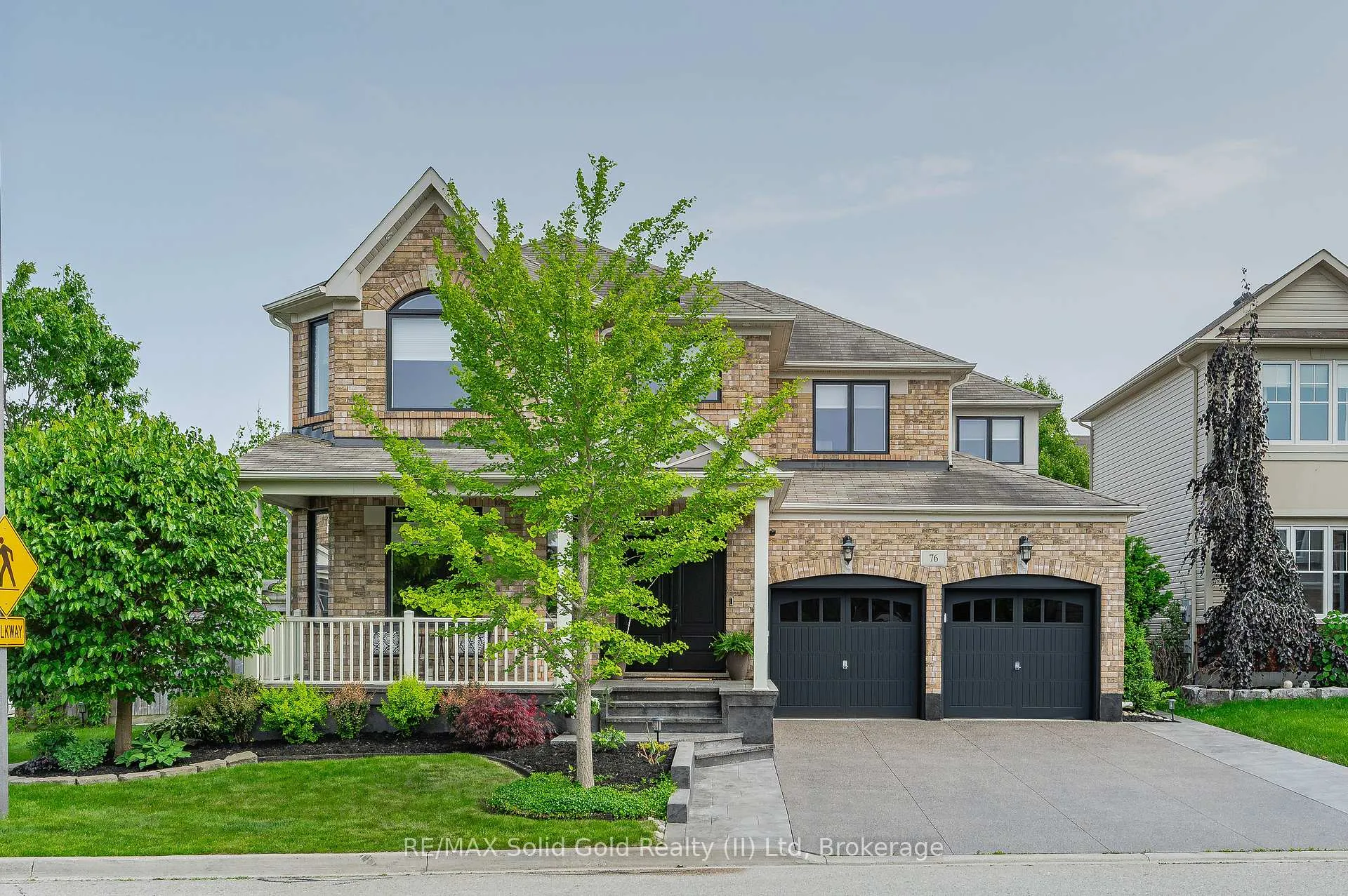 Photo 3 of 76 Porter Crescent, Cambridge — HOMEH