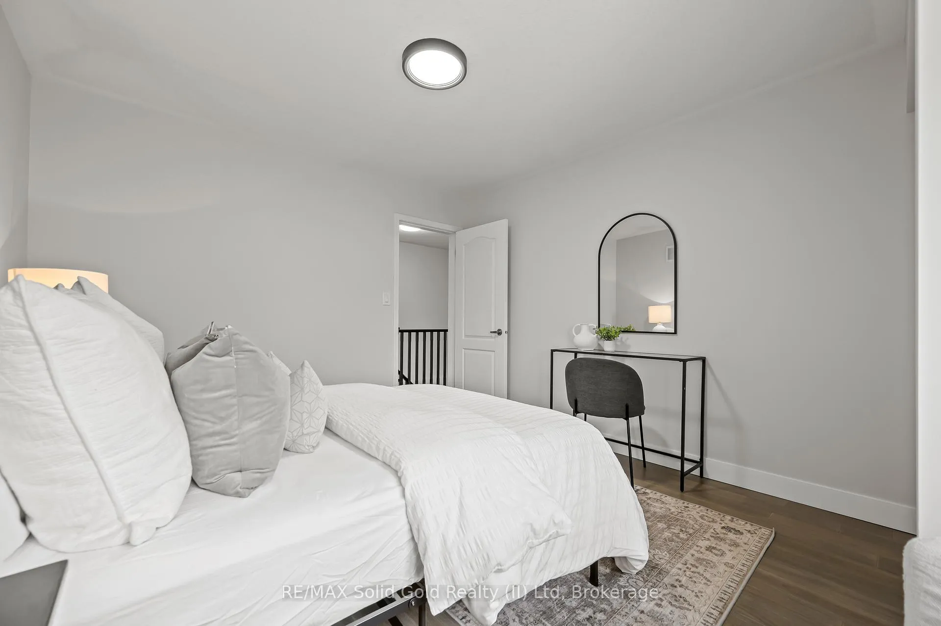 Photo 29 of 76 Porter Crescent, Cambridge — HOMEH