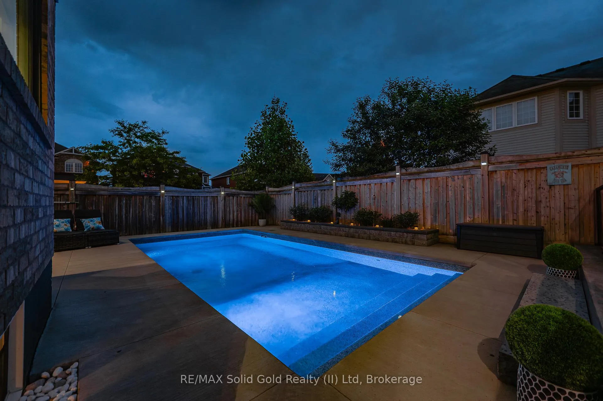 Photo 41 of 76 Porter Crescent, Cambridge — HOMEH