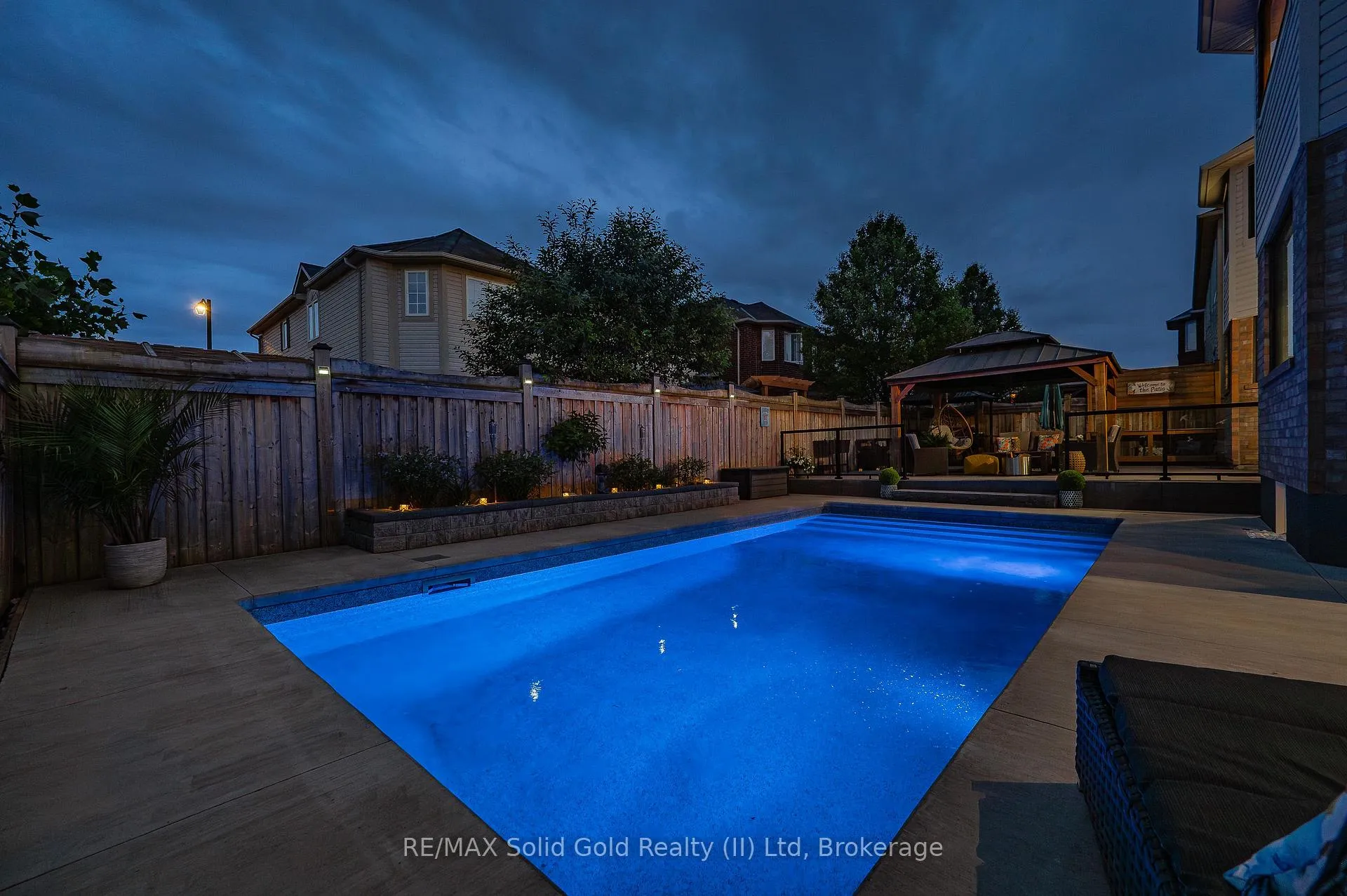 Photo 42 of 76 Porter Crescent, Cambridge — HOMEH