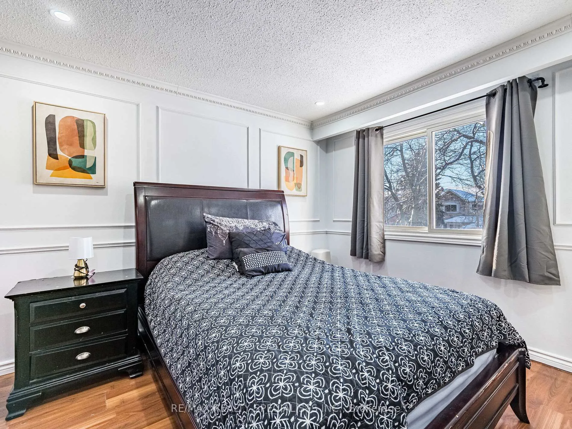 Photo 25 of 21 Foxacre Row, Brampton, Madoc — HOMEH
