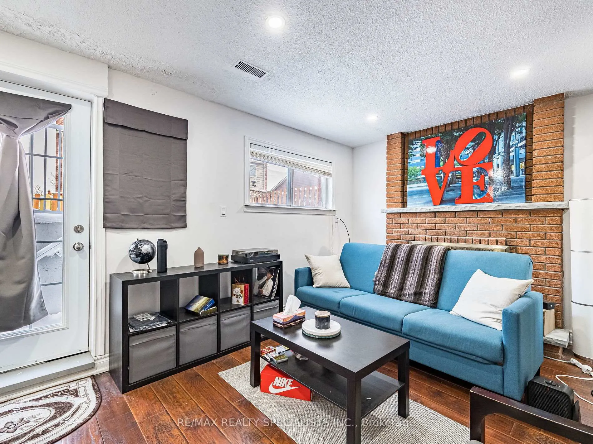 Photo 34 of 21 Foxacre Row, Brampton, Madoc — HOMEH
