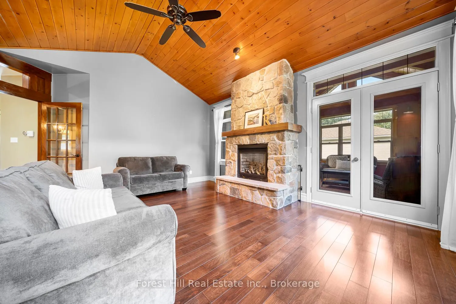 Photo 21 of 37 Parkway Avenue, McDougall — HOMEH