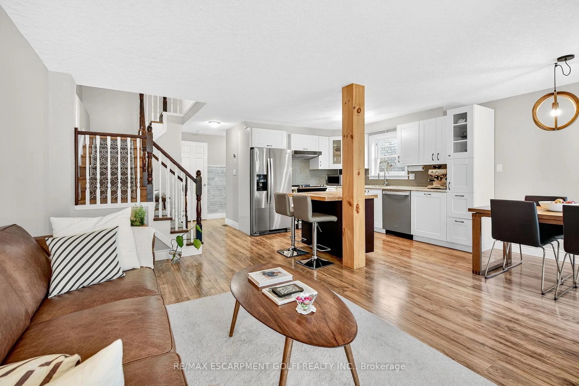 Photo 7 of 113 Pine Martin Crescent, Kitchener — HOMEH