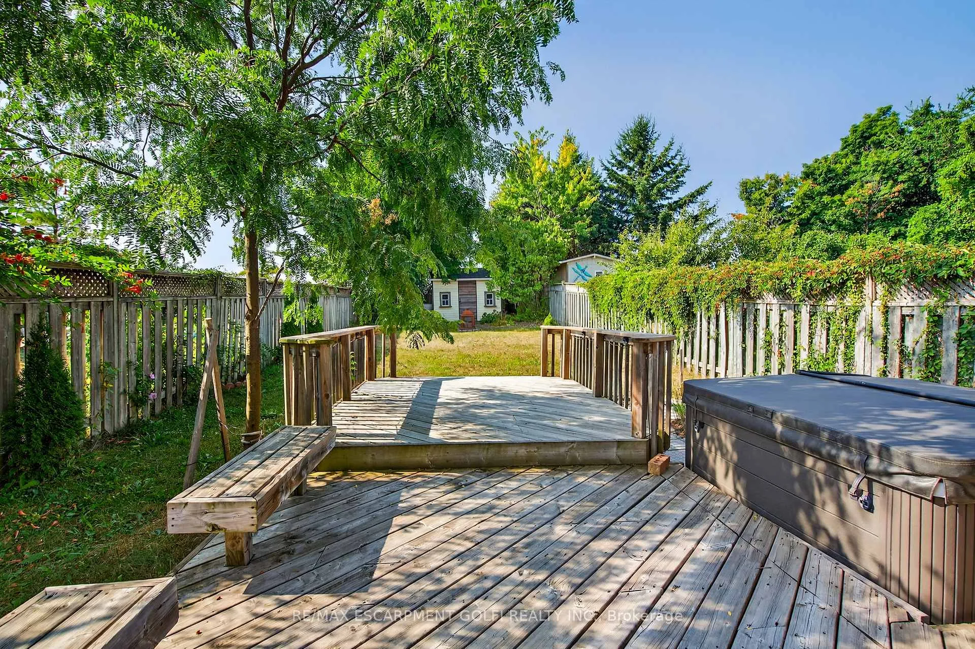 Photo 20 of 113 Pine Martin Crescent, Kitchener — HOMEH