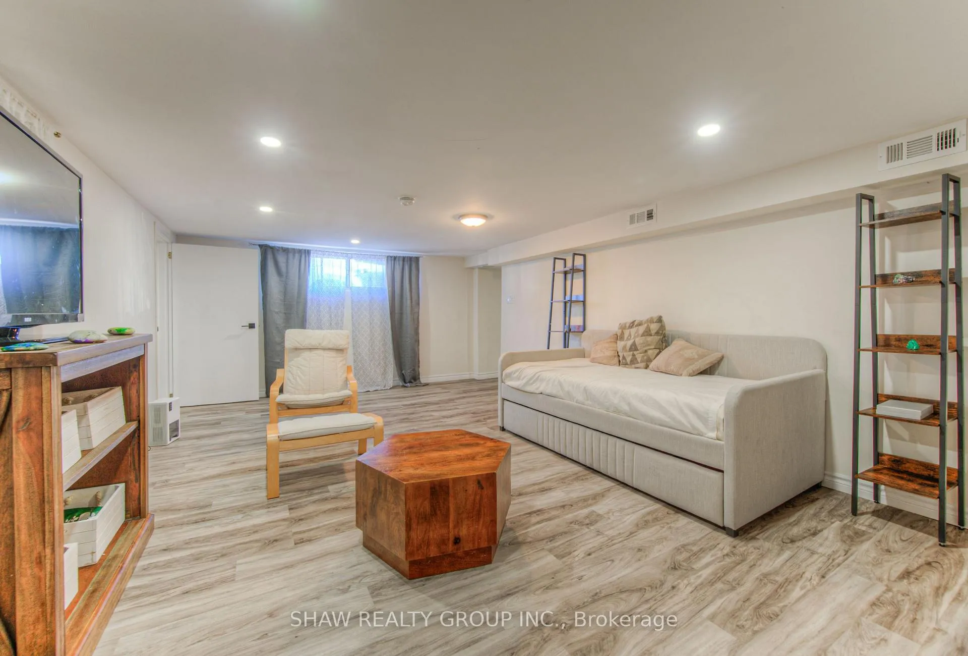 Photo 34 of 495 Melvin Avenue, Hamilton, McQuesten — HOMEH
