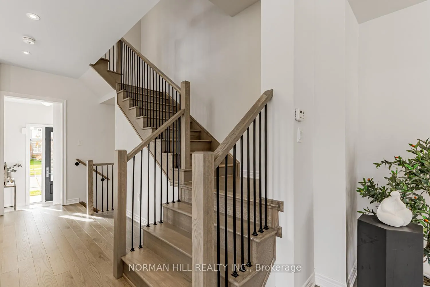 Photo 9 of 282 Riverlands Avenue, Markham, Cornell — HOMEH