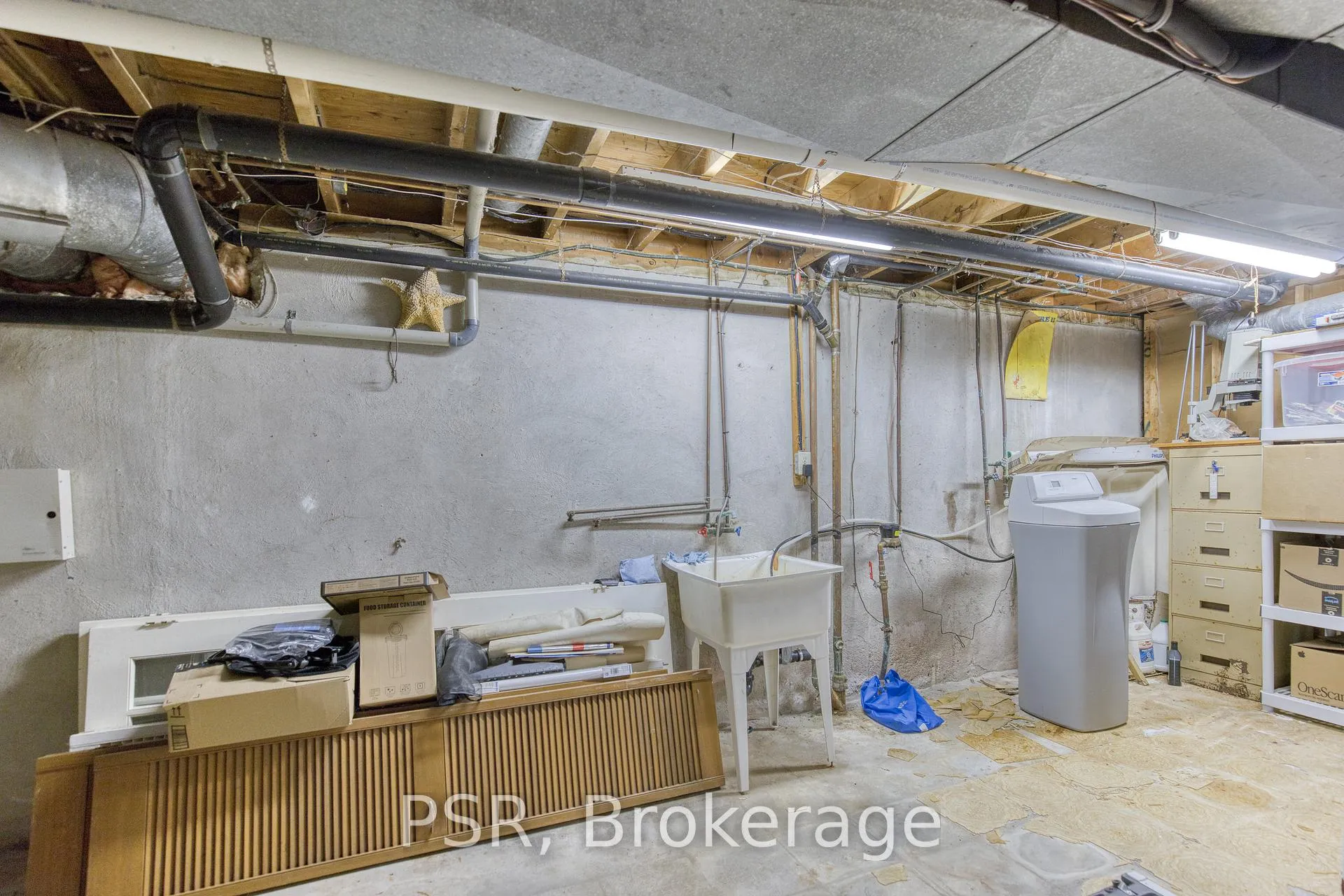 Photo 28 of 139 Shuh Avenue, Kitchener — HOMEH
