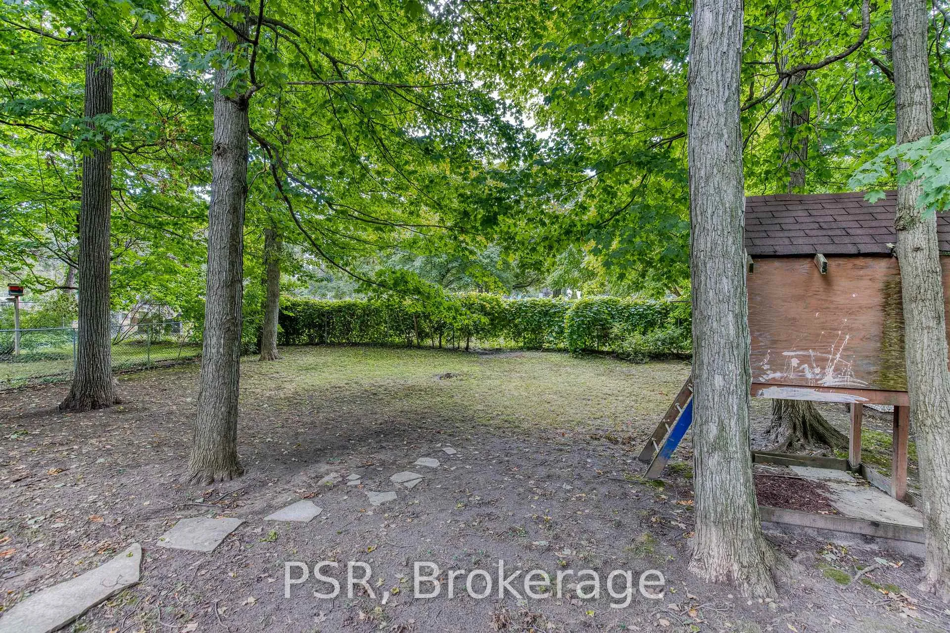 Photo 38 of 139 Shuh Avenue, Kitchener — HOMEH