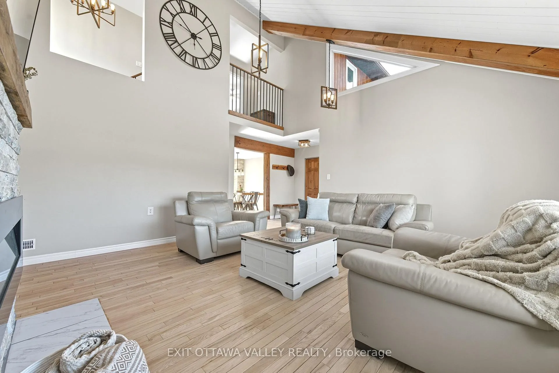 Photo 5 of 36 Thomas Street, Deep River — HOMEH