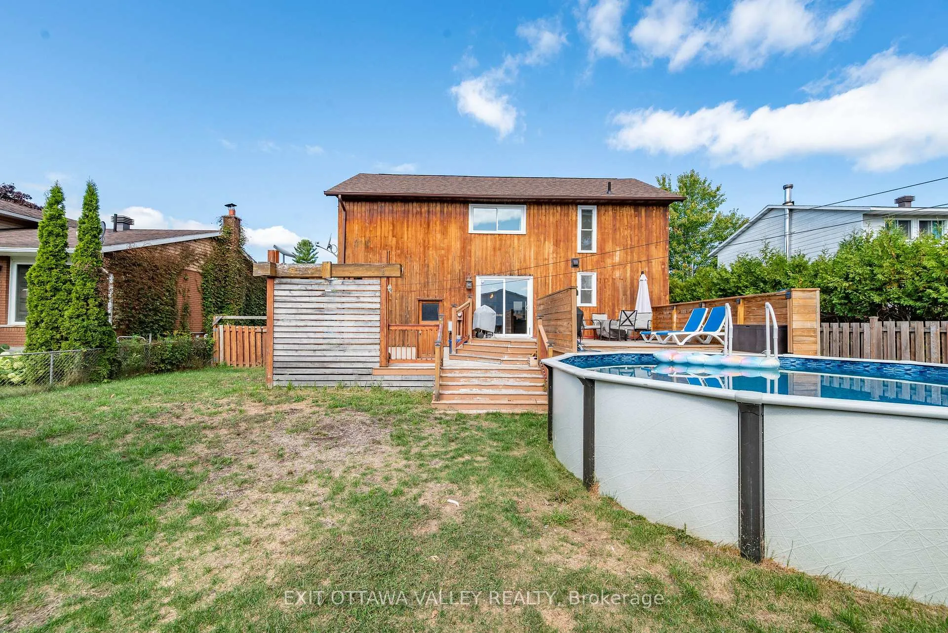 Photo 40 of 36 Thomas Street, Deep River — HOMEH