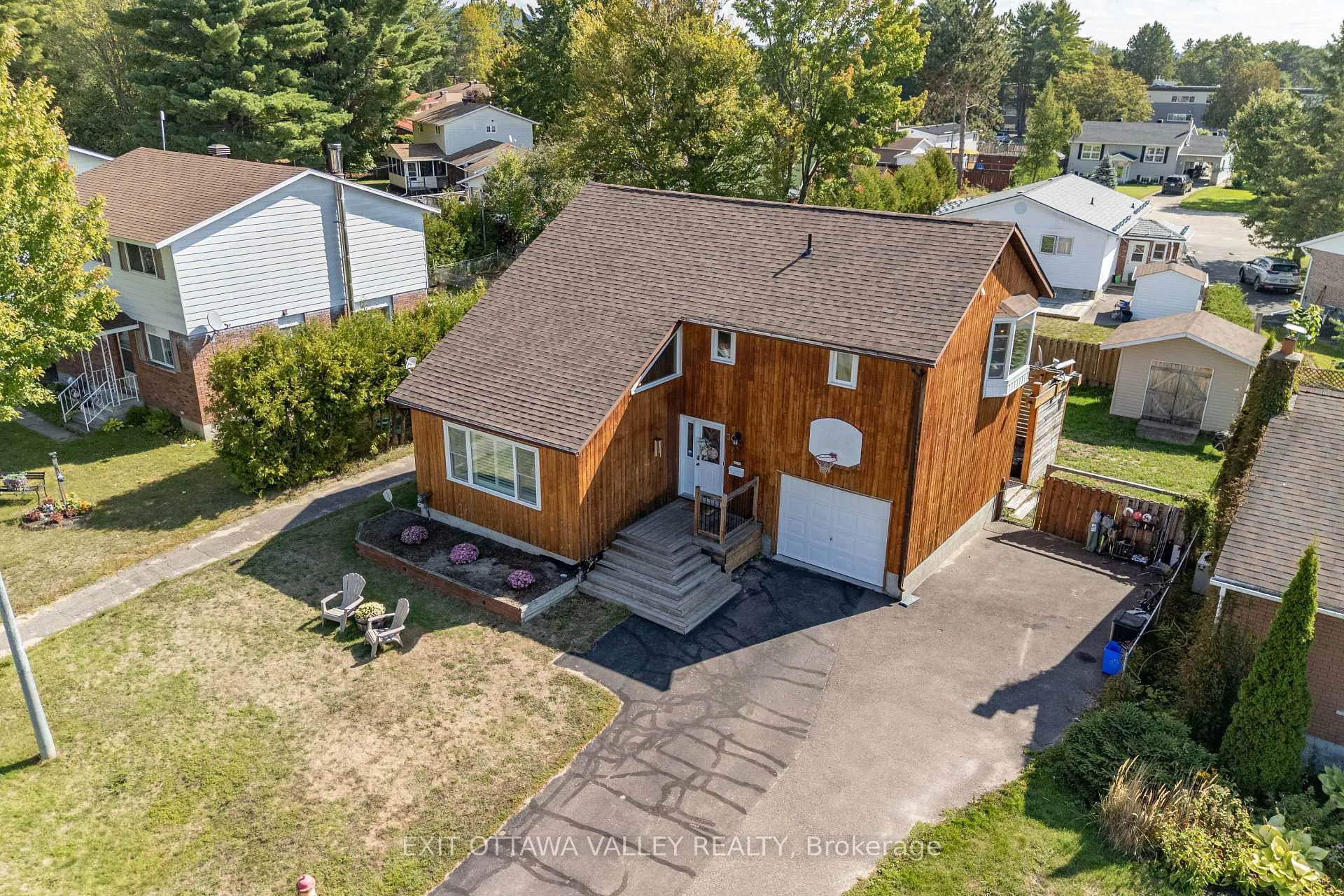 Photo 48 of 36 Thomas Street, Deep River — HOMEH
