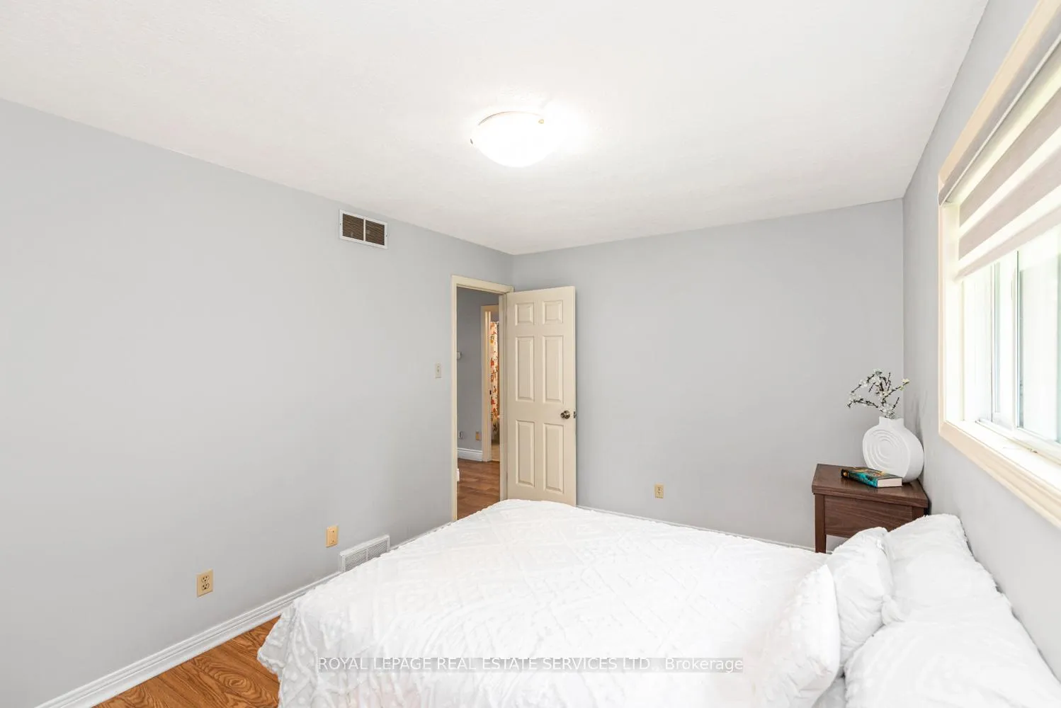 Photo 14 of 86 Old Huron Court, Kitchener — HOMEH