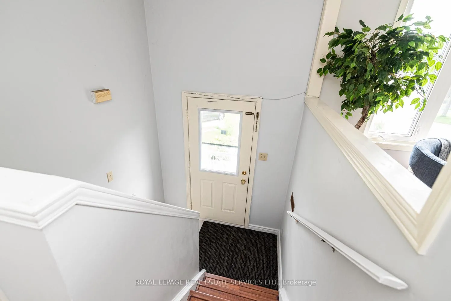 Photo 20 of 86 Old Huron Court, Kitchener — HOMEH