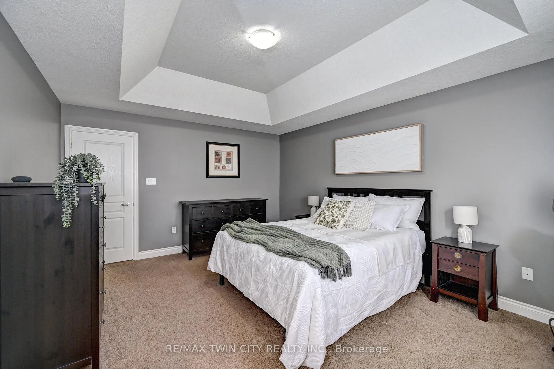 Photo 28 of 72 Helena Feasby Street, Kitchener, Larentian West — HOMEH