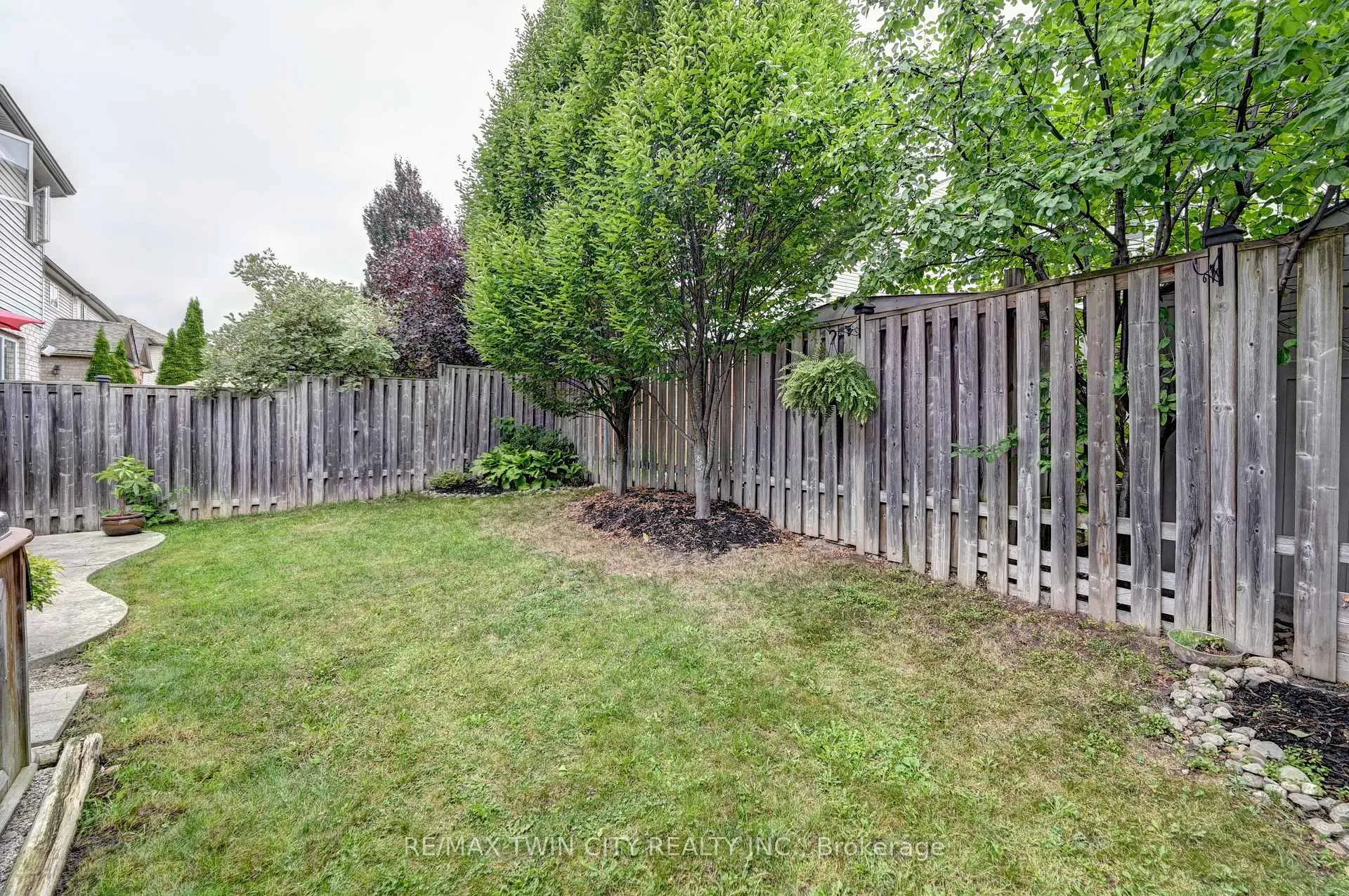 Photo 46 of 72 Helena Feasby Street, Kitchener, Larentian West — HOMEH