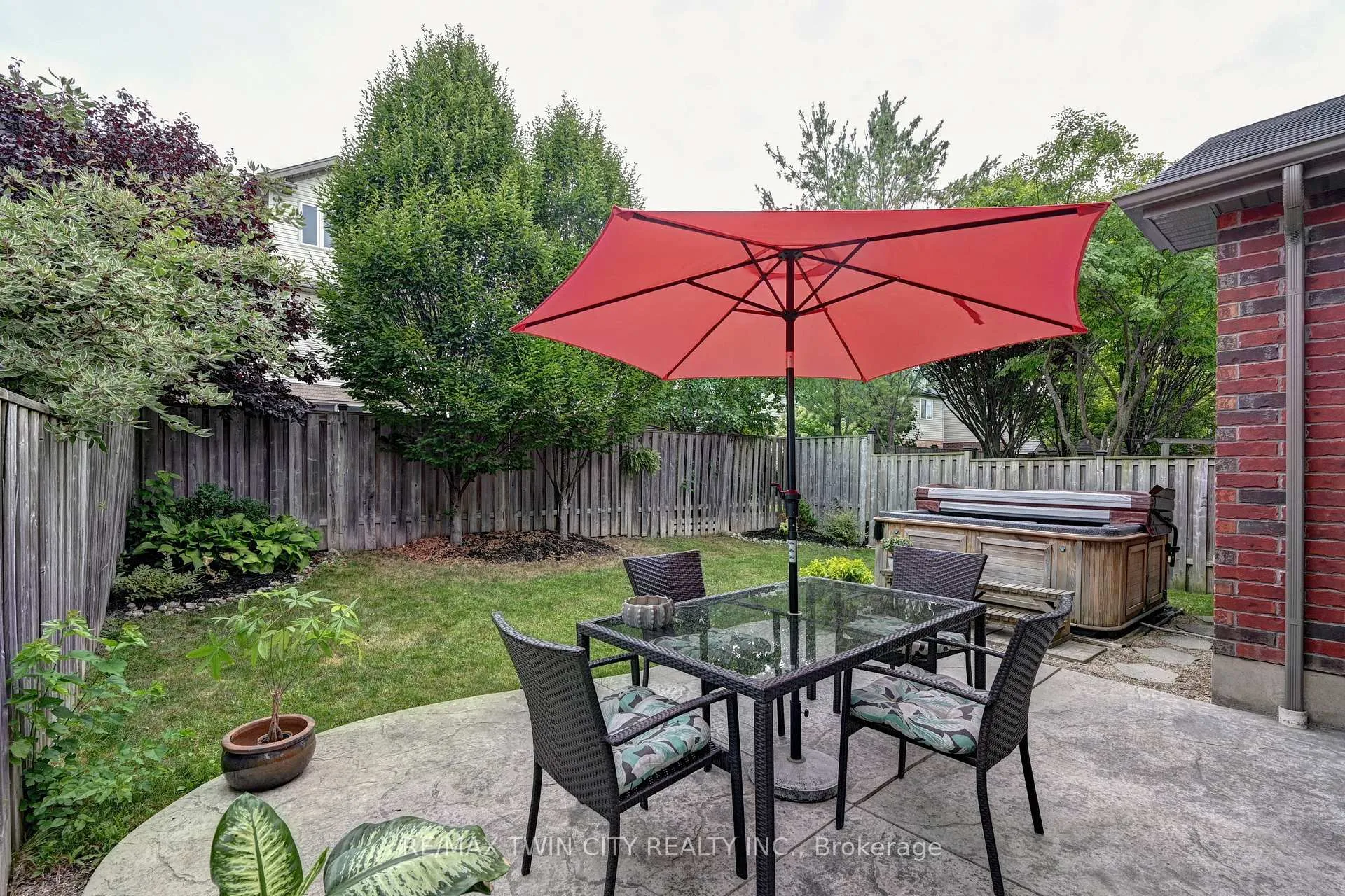 Photo 48 of 72 Helena Feasby Street, Kitchener, Larentian West — HOMEH