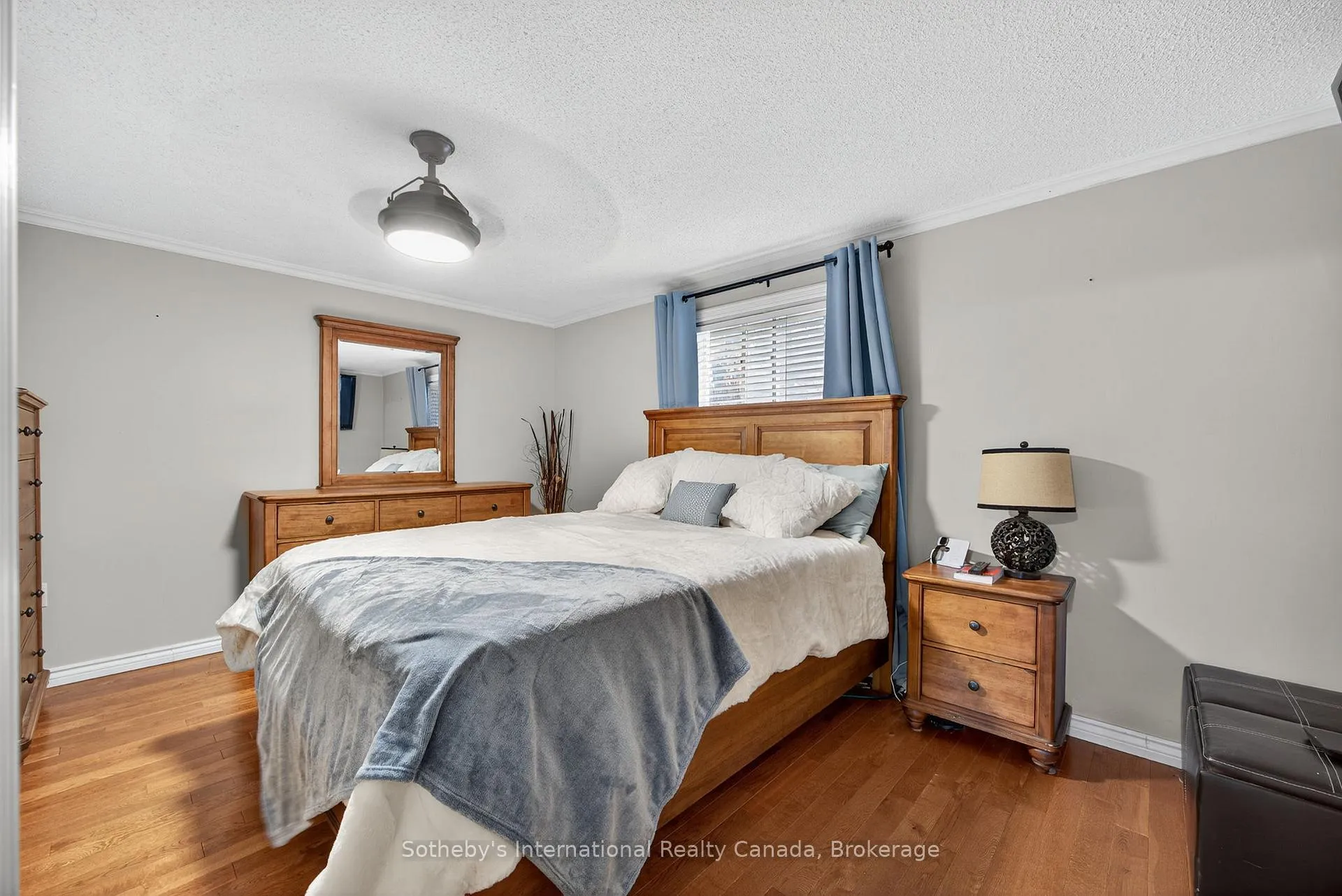 Photo 25 of 17 Coles Street, Barrie, Sunnidale — HOMEH