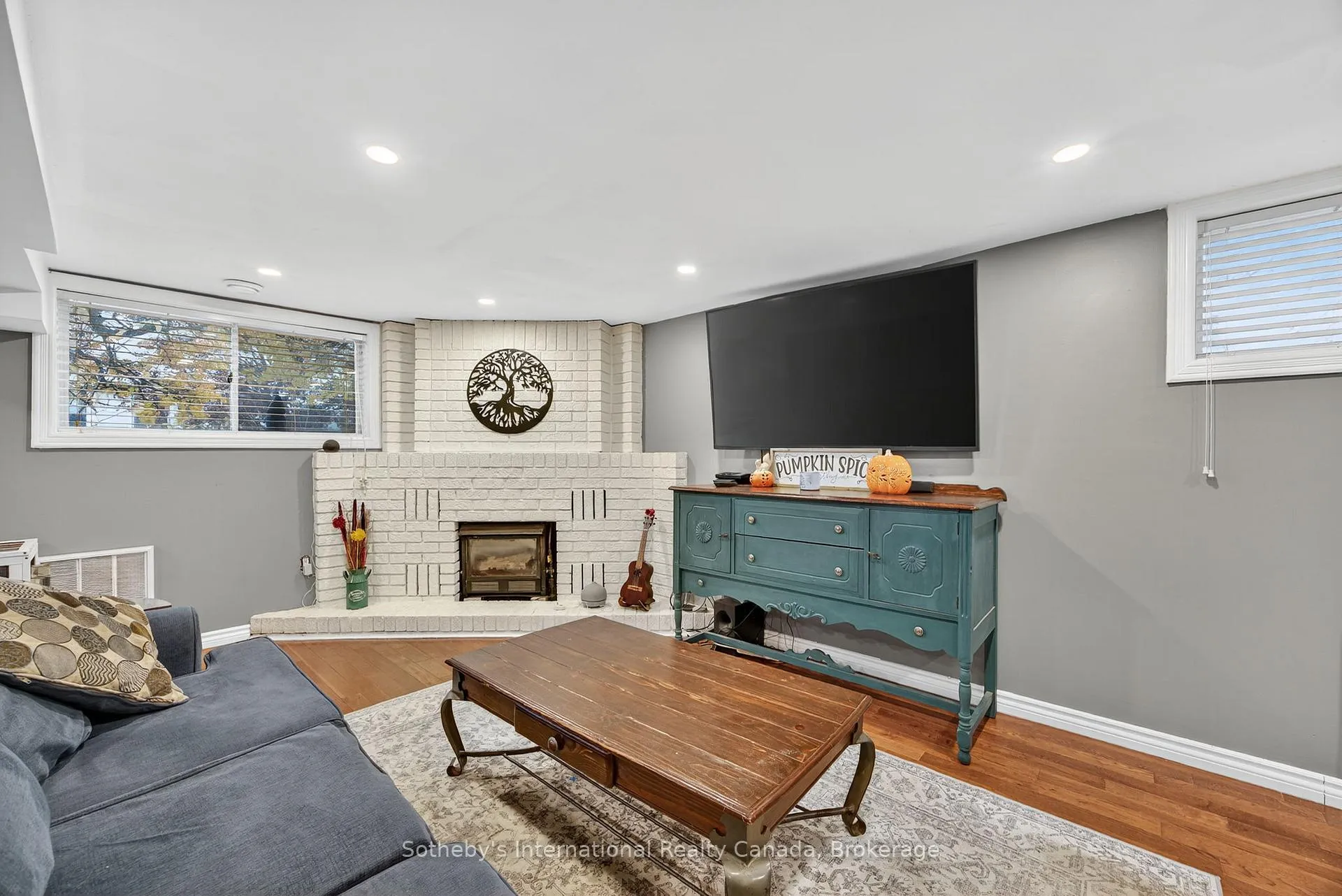 Photo 33 of 17 Coles Street, Barrie, Sunnidale — HOMEH
