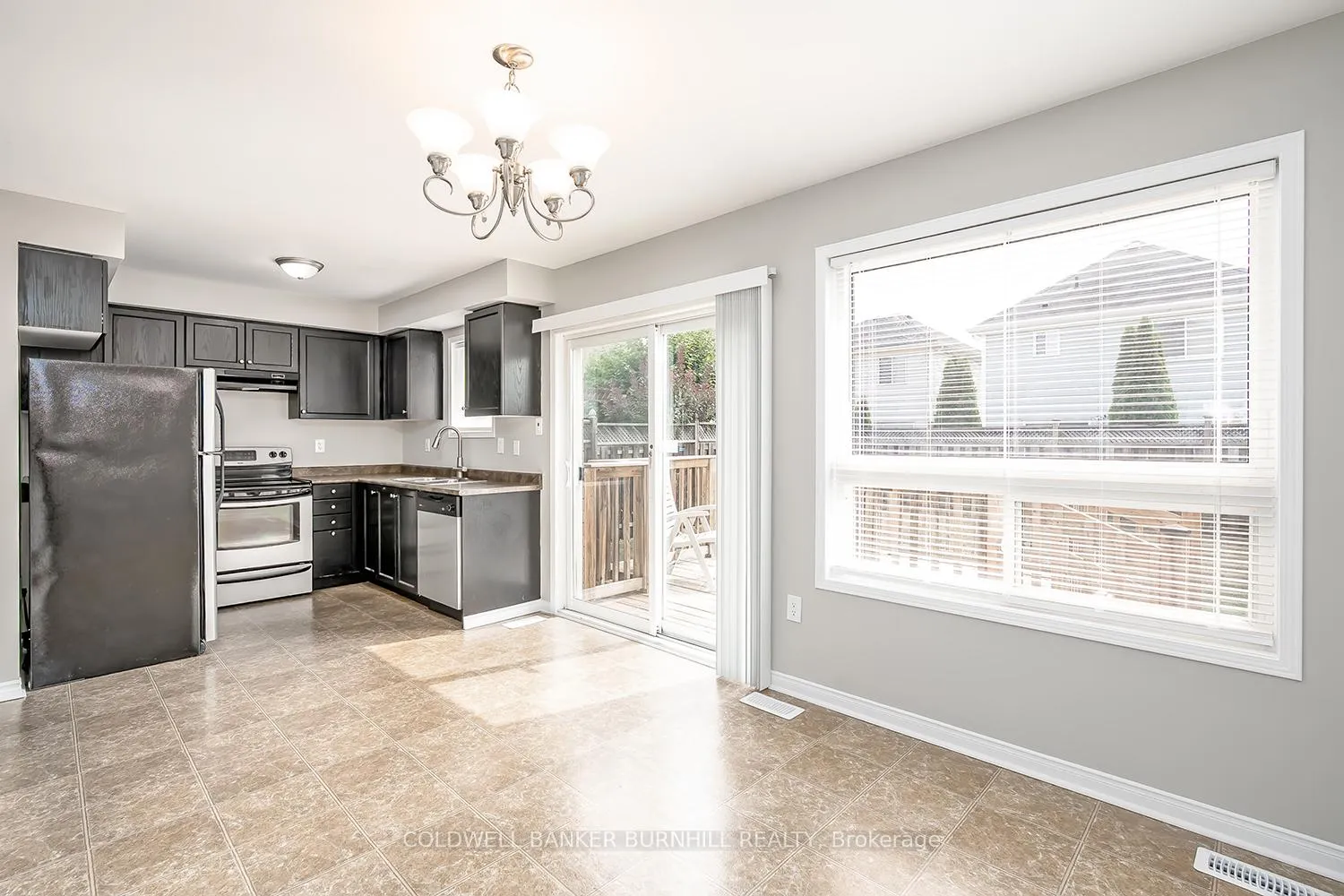 Photo 13 of 91 Cleghorn Drive, Hamilton, Binbrook — HOMEH