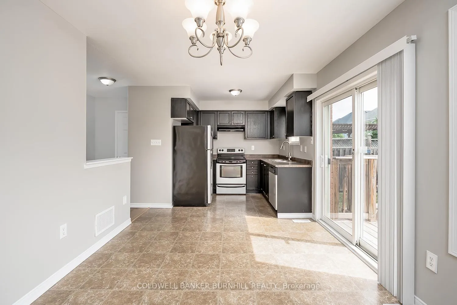 Photo 15 of 91 Cleghorn Drive, Hamilton, Binbrook — HOMEH