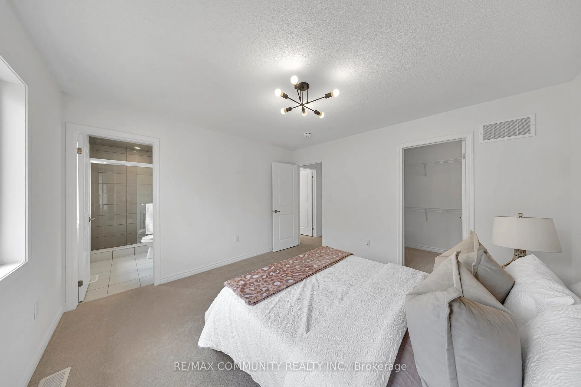 Photo 32 of 2979 Heartwood Lane, Pickering, Rural Pickering — HOMEH