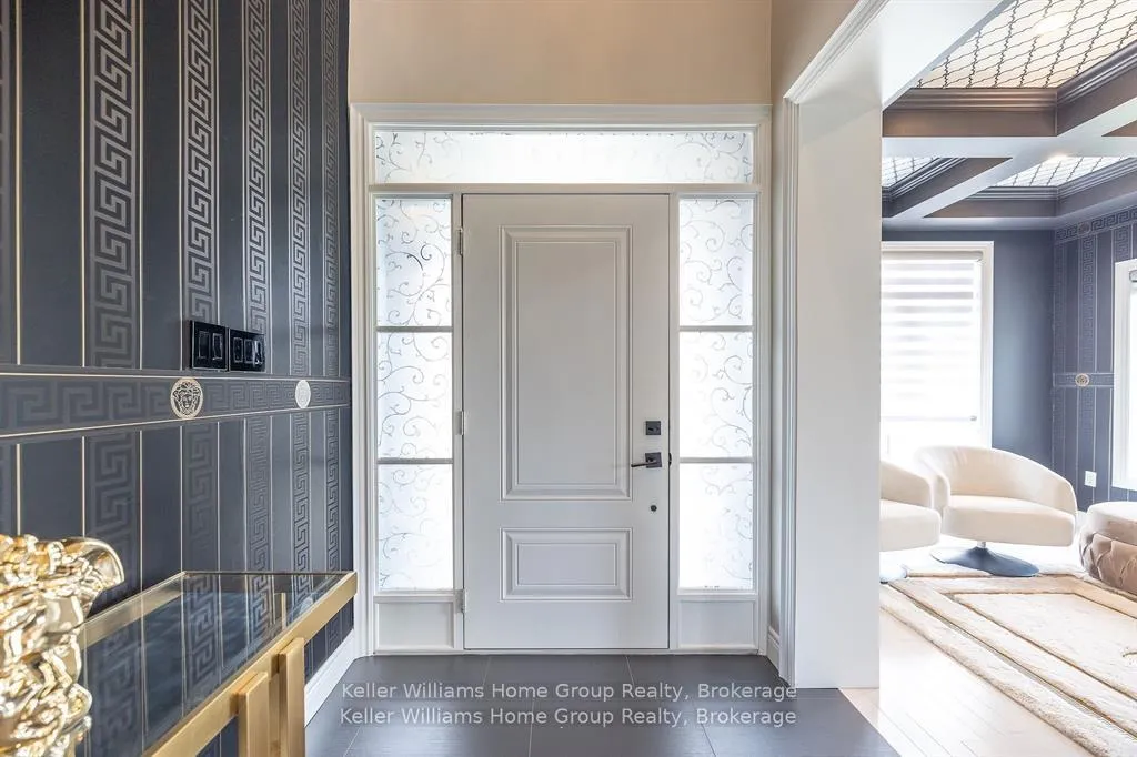 Photo 4 of 289 Macalister Boulevard, Guelph, Kortright East — HOMEH