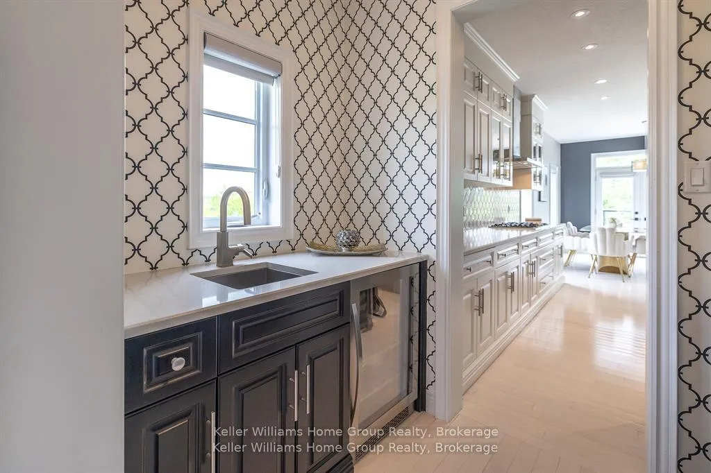 Photo 7 of 289 Macalister Boulevard, Guelph, Kortright East — HOMEH