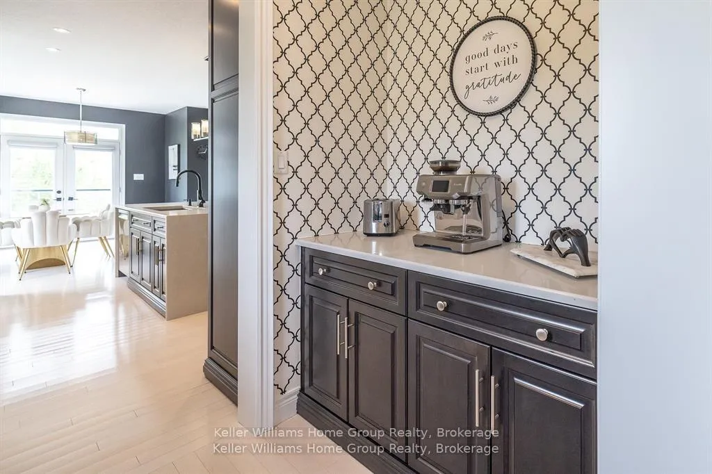 Photo 8 of 289 Macalister Boulevard, Guelph, Kortright East — HOMEH
