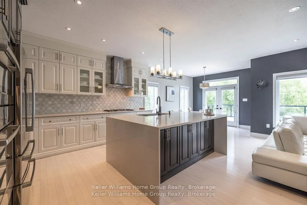 Photo 11 of 289 Macalister Boulevard, Guelph, Kortright East — HOMEH