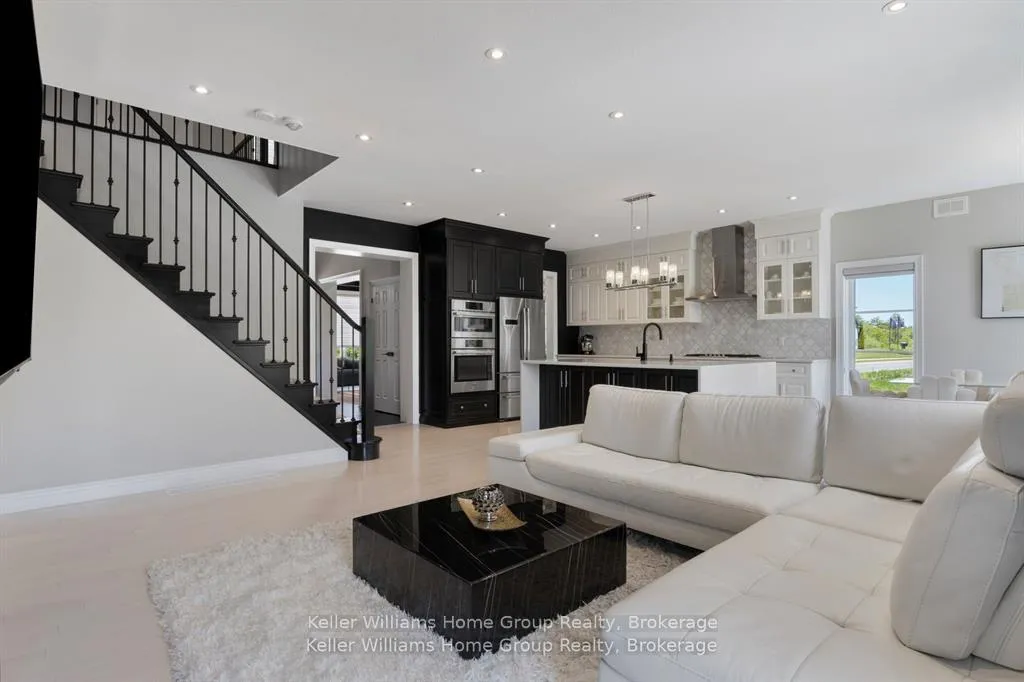 Photo 15 of 289 Macalister Boulevard, Guelph, Kortright East — HOMEH