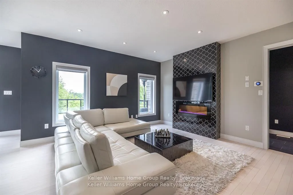Photo 16 of 289 Macalister Boulevard, Guelph, Kortright East — HOMEH