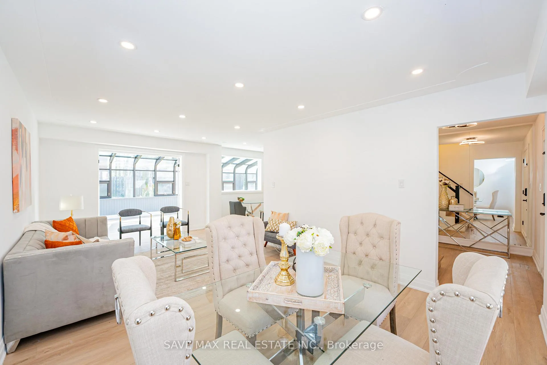 Photo 5 of 281 Parkmount Drive, Waterloo — HOMEH