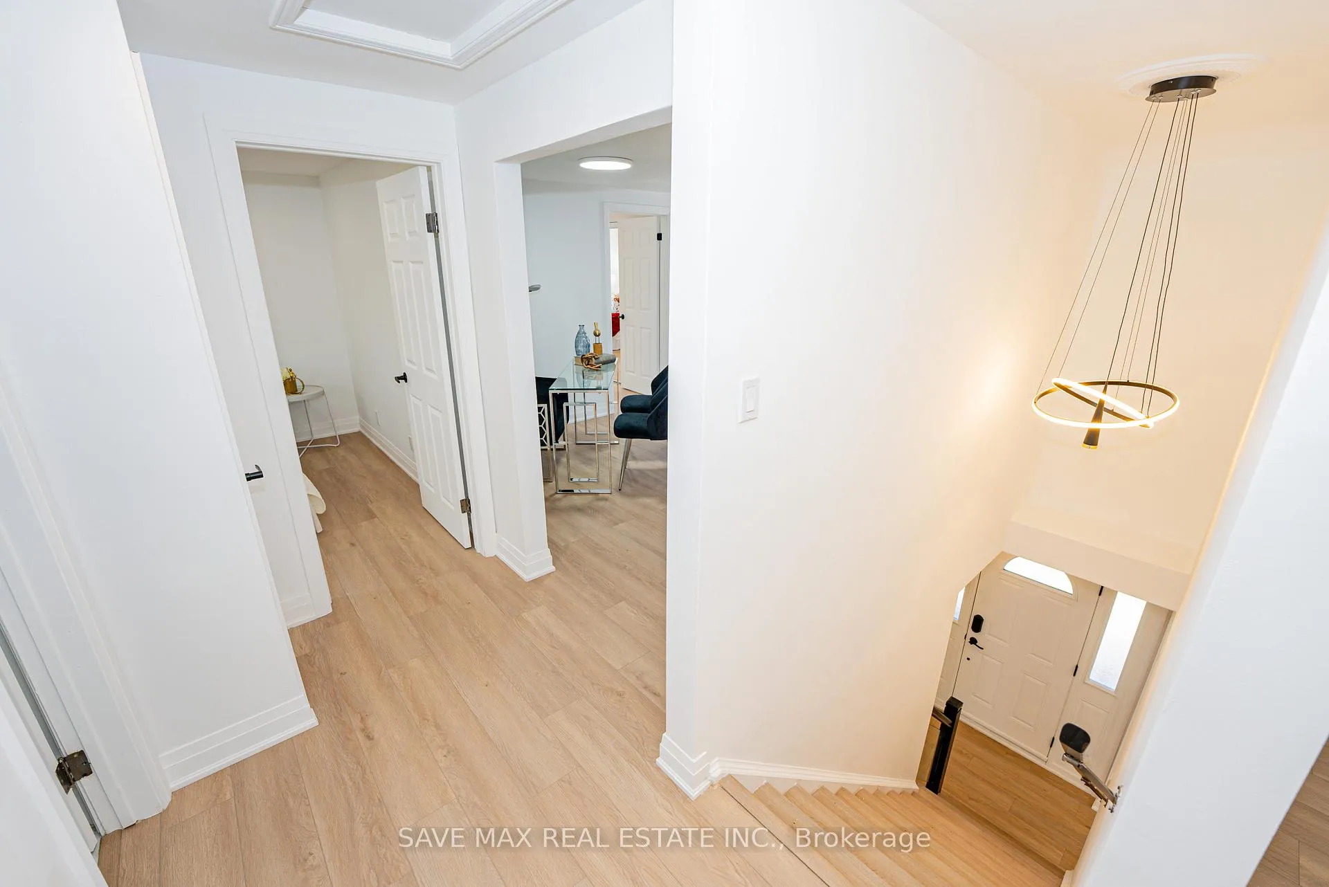 Photo 21 of 281 Parkmount Drive, Waterloo — HOMEH