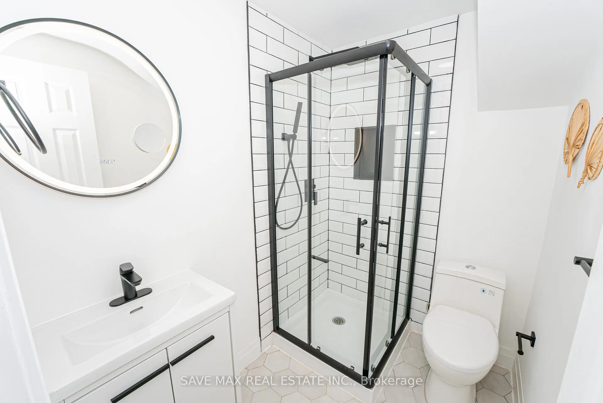 Photo 25 of 281 Parkmount Drive, Waterloo — HOMEH