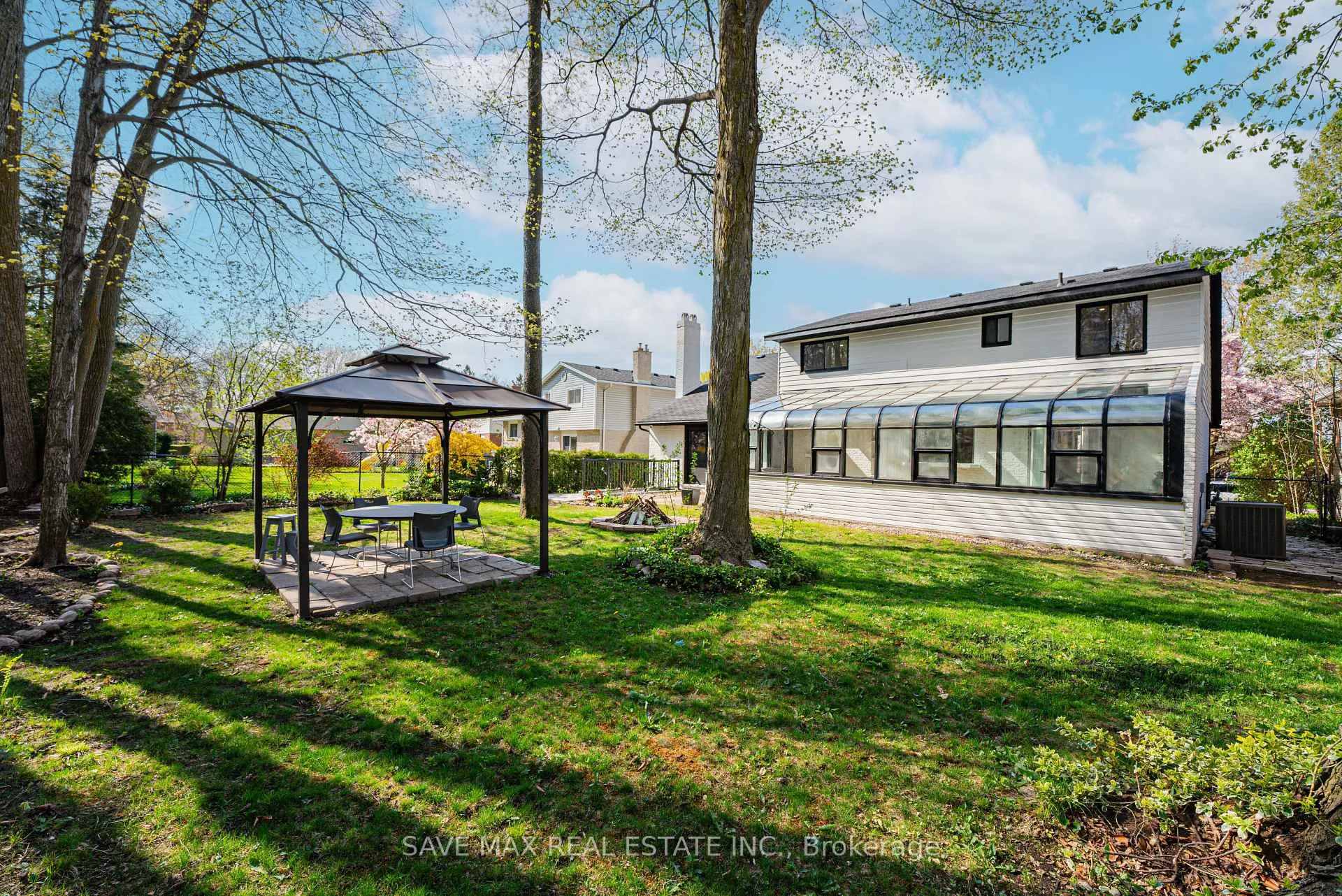 Photo 44 of 281 Parkmount Drive, Waterloo — HOMEH